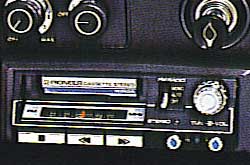 Honda/Pioneer AM/FM Cassette Deck
